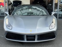 FERRARI 488