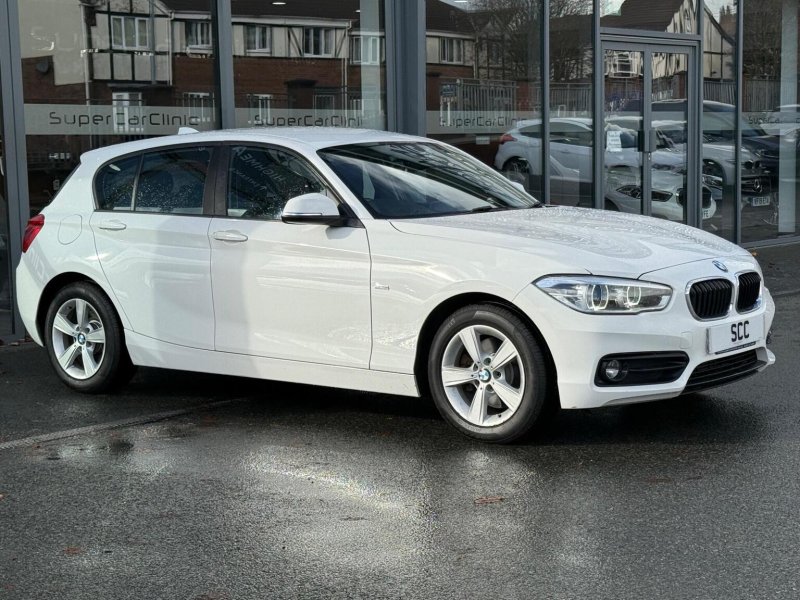 BMW 1 SERIES